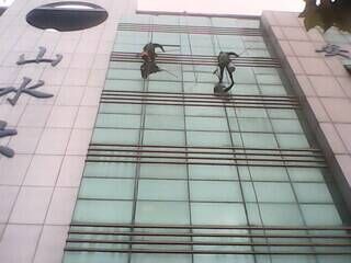 大樓玻璃清洗